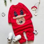 سرهمی تدی و گوزن یلدایی بچگانه روی تن کودک، مناسب ۶ ماه تا ۳ سال