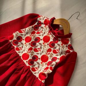 پیراهن یلدایی دخترانه طرح انار – مخمل کبریتی و مازراتی مناسب ۲ تا ۱۱ سال